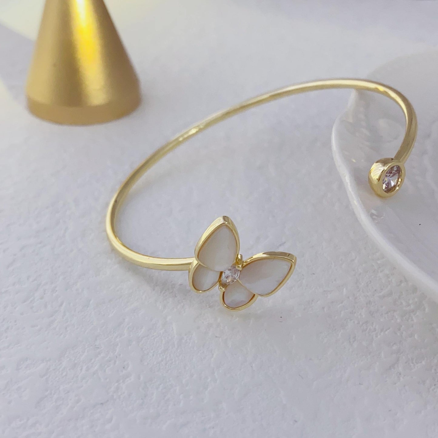 Gold Plated White Shell Pearl Butterfly Open Bangle And Bracelets For Women