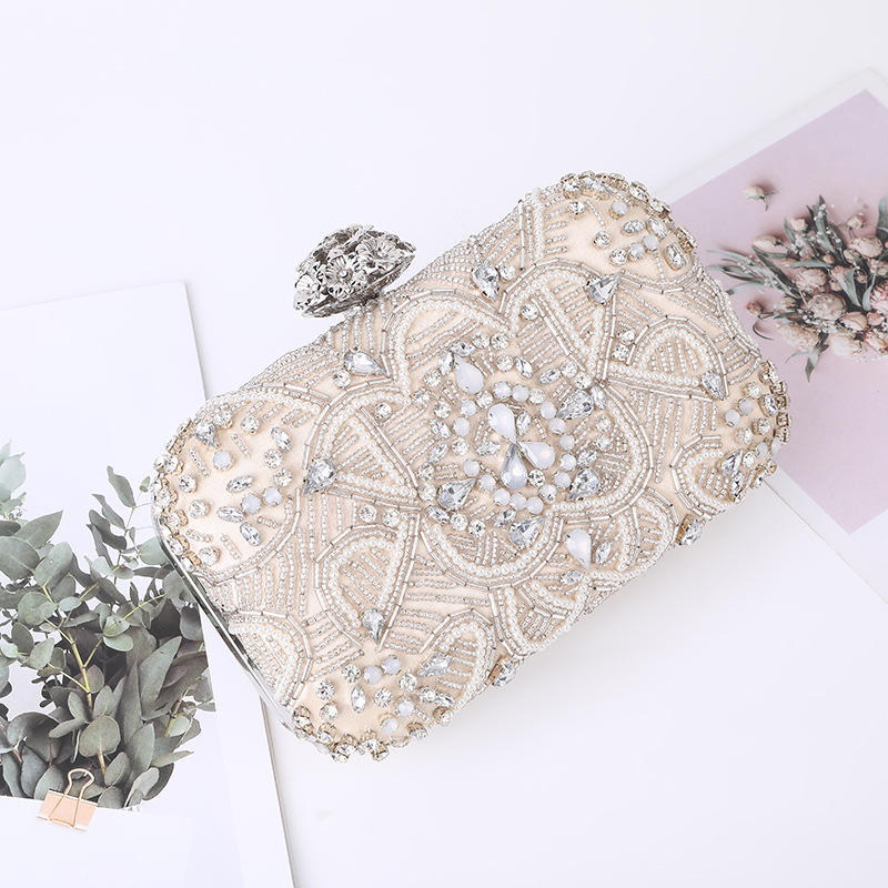 Woman Floral Pearls Clutch Evening Bag With Gold Chain Wedding Party Acrylic Designer Hand Bag With Metal Frame