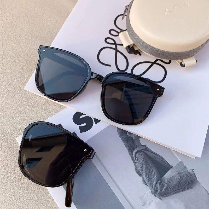 New Fashion Foldable Women's Sunglasses UV400 Protected