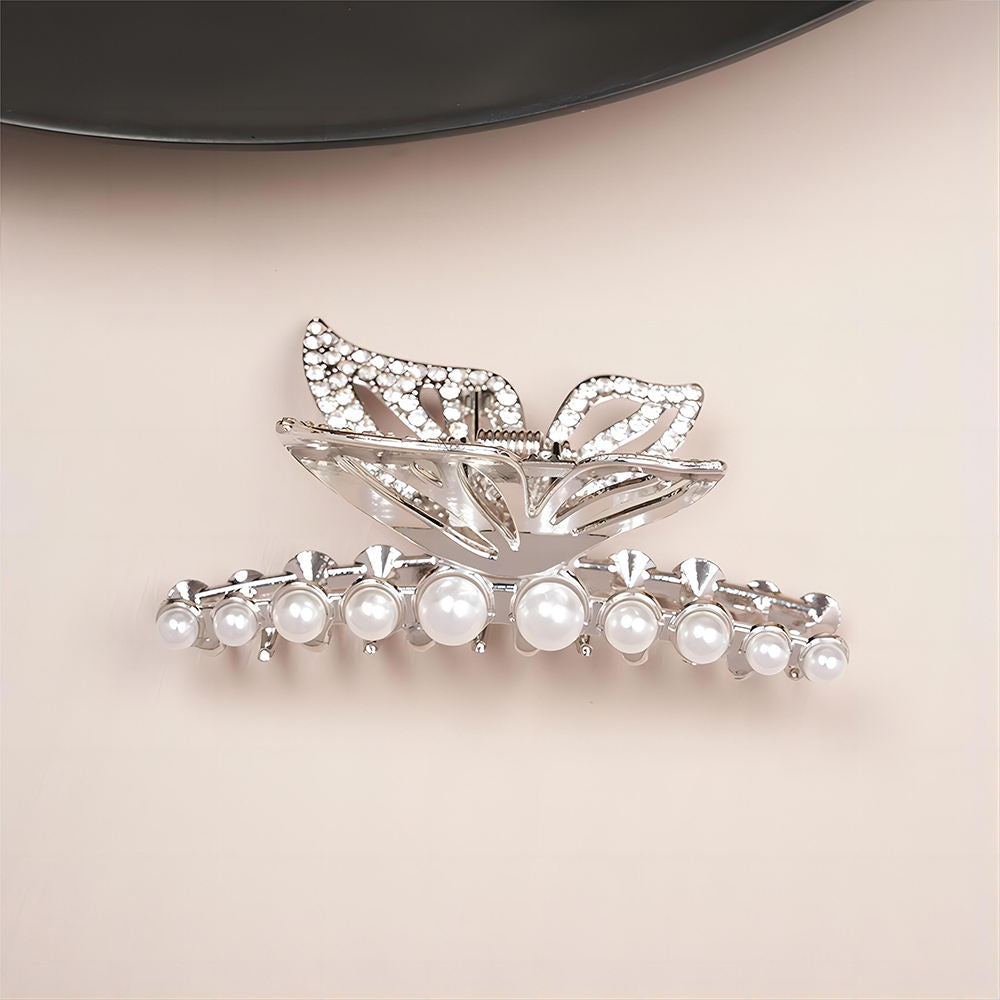 Dawn Star Spot Wholesale Butterfly Pearl Rhinestone Metal Alloy Headdress Hair Claw Clips for Women Girls