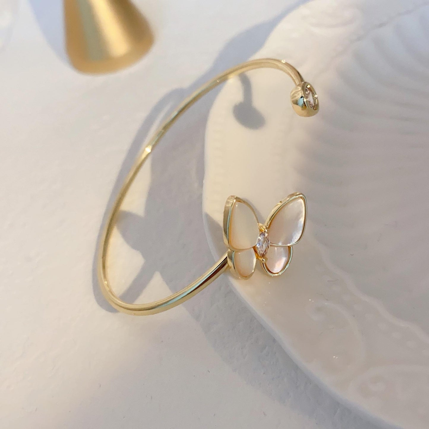 Gold Plated White Shell Pearl Butterfly Open Bangle And Bracelets For Women