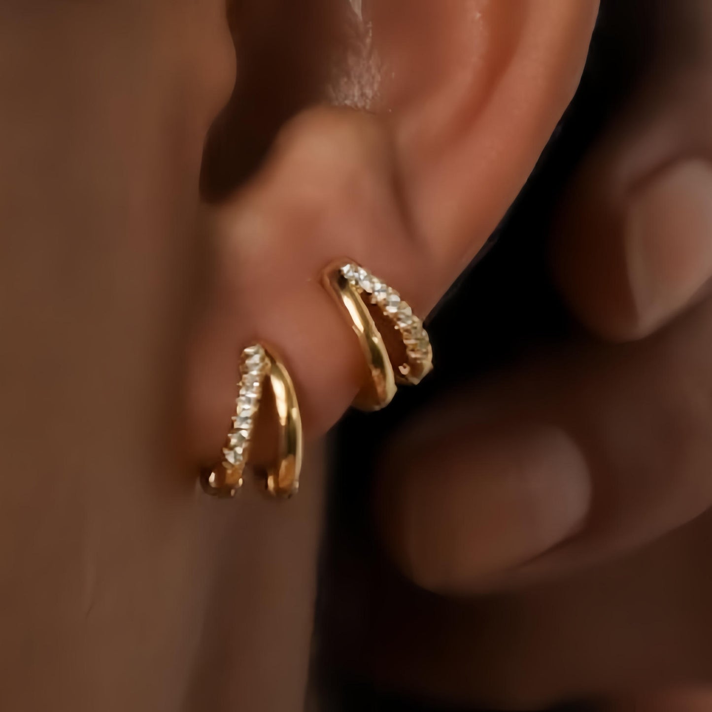 The choice of modern wedding jewelry store gold small hug ring earrings minimalist double hoop design for women