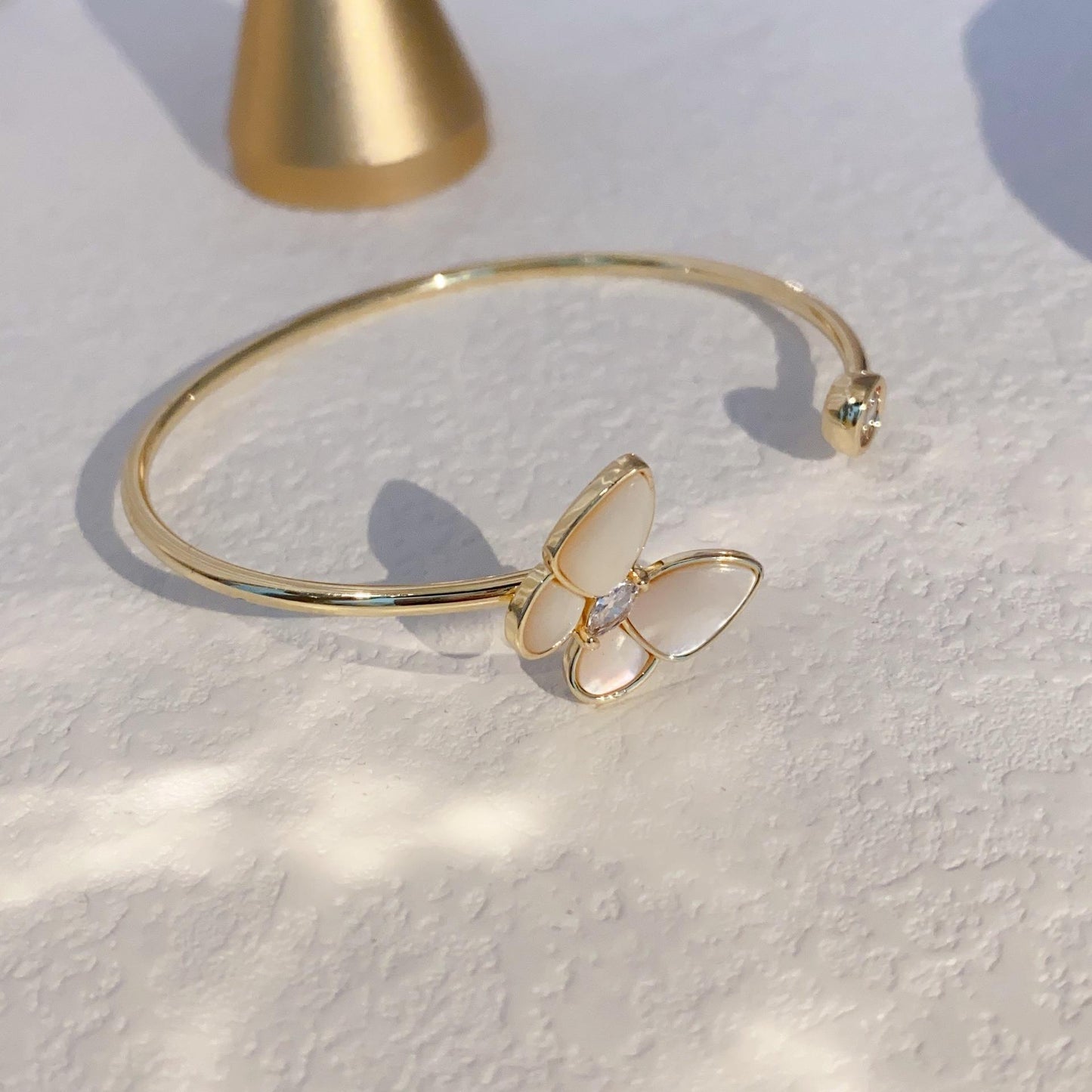 Gold Plated White Shell Pearl Butterfly Open Bangle And Bracelets For Women