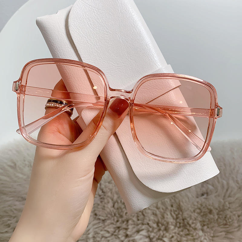 unglasses Ladies Trend Fashion Anti-UV Retro Women Oversized Sun Glasses Square Shades