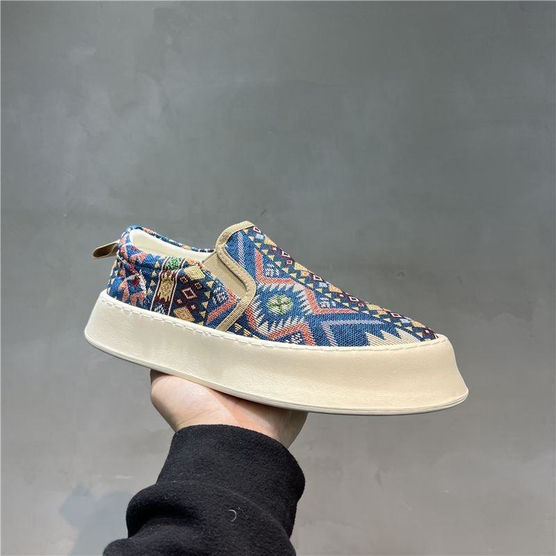 Latest Versatile Printed Fabric Trendy skateboarding high quality running sneakers walking style shoes chaussures de sport