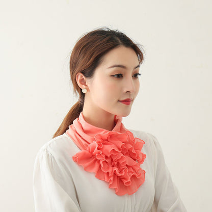 Women's bib scarf