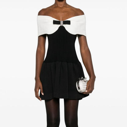 Special-interest Design Bowknot Off-shoulder Waist Trimming Knitted Dress
