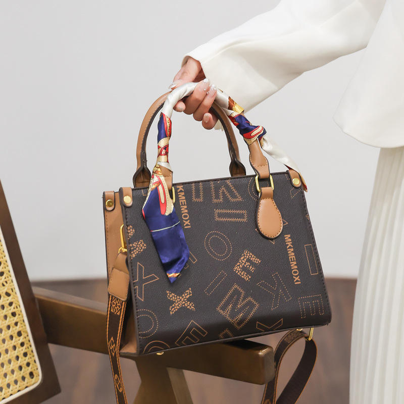 New Fashion Luxury Letter Printing PU Leather High Quality Women's Daily Versatile Handheld Shoulder Bag