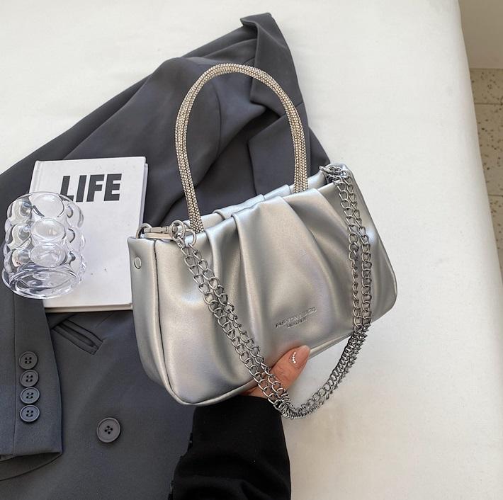 Light Lady Fashion Chain Shoulder Bags Lady Design Trendy Purses for woman