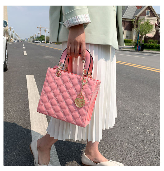Peach Heart Pendant Single-shoulder Purses Solid Color Handbags Chain Shoulder Bag for Women handbags for women